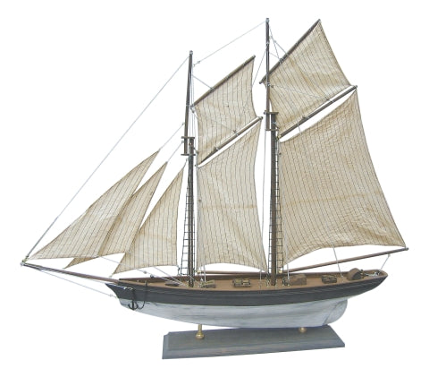 Segel-Yacht, Holz mit Stoffsegel · SC 5050