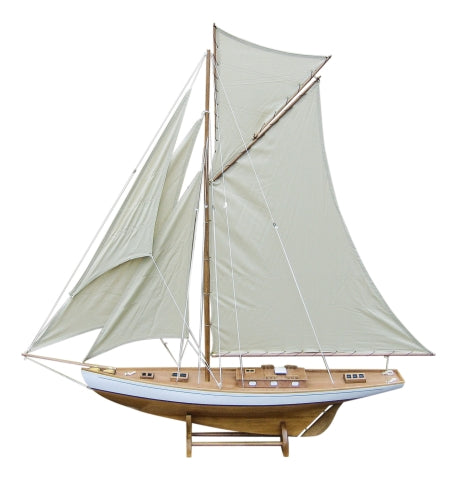 Segel-Yacht, Holz mit Stoffsegel · SC 5053