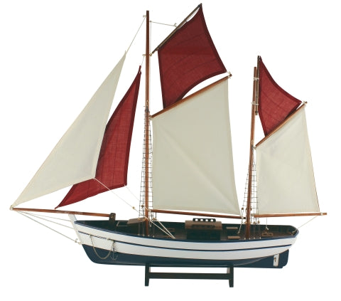 Segel-Yacht, Holz mit Stoffsegel · SC 5062