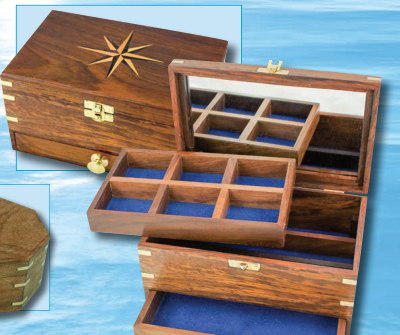 Schmuckschatulle aus Holz mit Spiegel